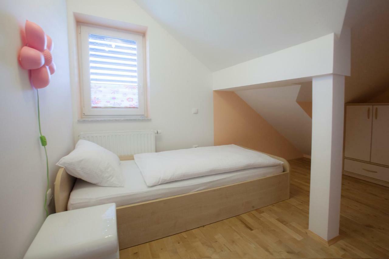Luxury Apartment Karolina 블레드 외부 사진